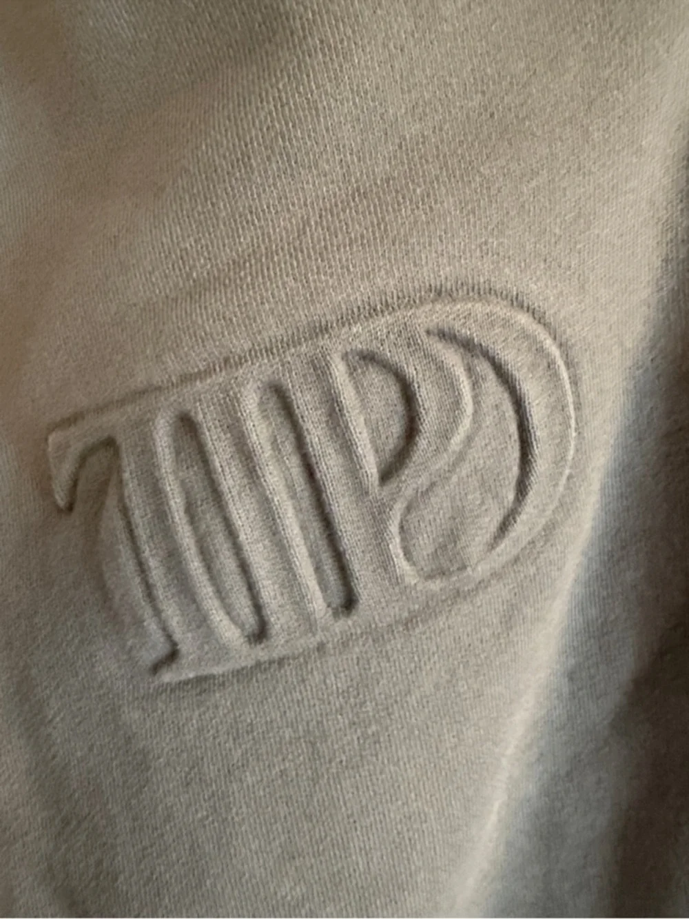 Taylor‎ Swift TTPD GRAY EMBOSSED SWEATPANTS size M - Picture 4 of 11